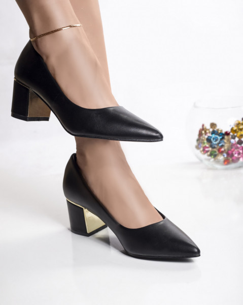 Γυναικεία μαύρα παπούτσια με τακούνι από οικολογικό δέρμα rona