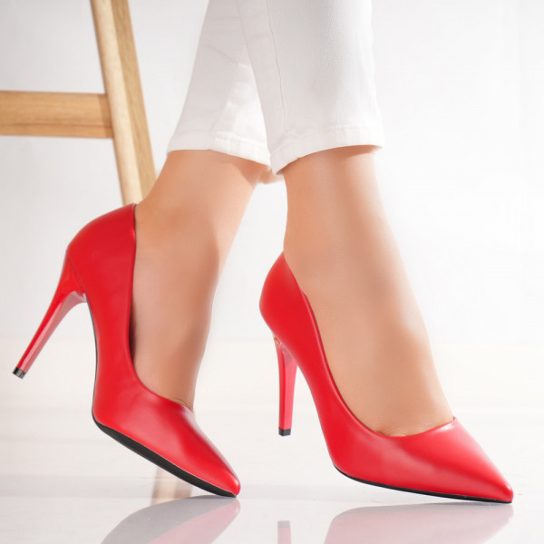 Arnom Дамски обувки с ток в червена еко кожа