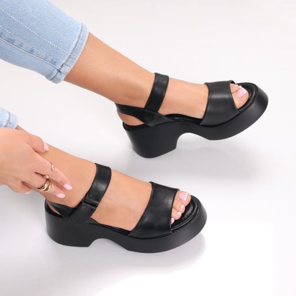 Sandale dama cu platforma Negre din Piele Ecologica Trisa