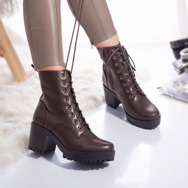 Γυναικείες μπότες με επένδυση eco leather hailey καφέ