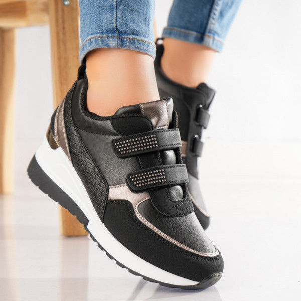 Godi Γυναικεία αθλητικά παπούτσια με πλατφόρμα Μαύρα σε Eco Leather