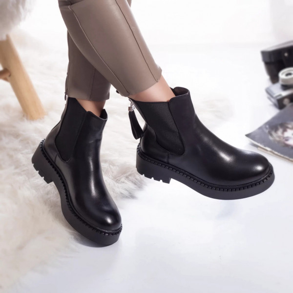Γυναικείες μπότες eco leather padded ana black