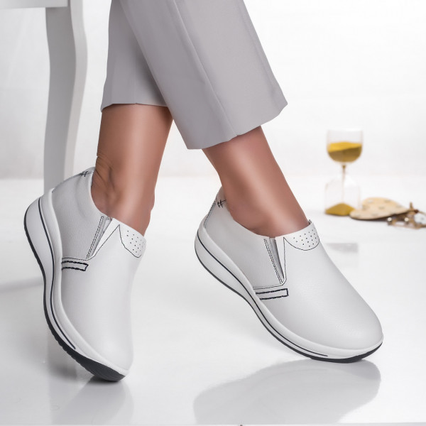 Λευκά γυναικεία παπούτσια με πλατφόρμα από φυσικό δέρμα με κορδόνια