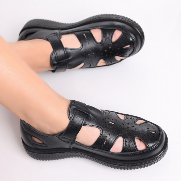 Дамски ежедневни обувки Черни в Benia Ecological Leather
