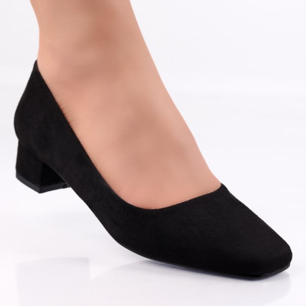Дамски черни кожени обувки Delmi с ток от естествена кожа