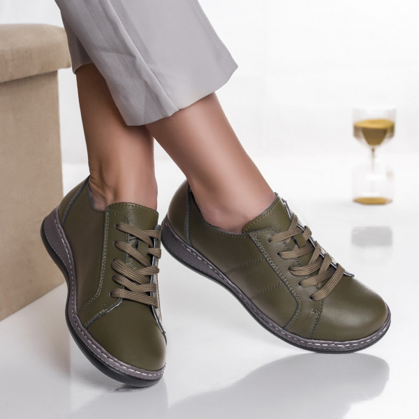Зелени дамски ежедневни обувки от естествена кожа bety