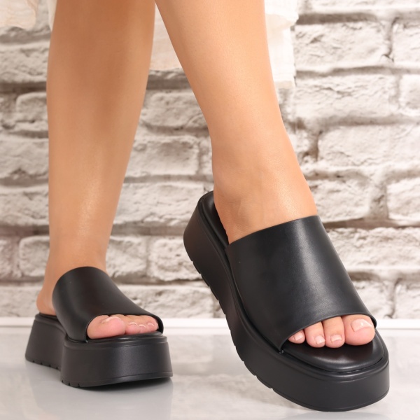 Papuci dama cu platforma Negri din Piele Ecologica Anetta