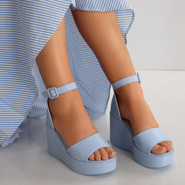 Дамски сандали на платформа в синьо от екологична кожа Ayana