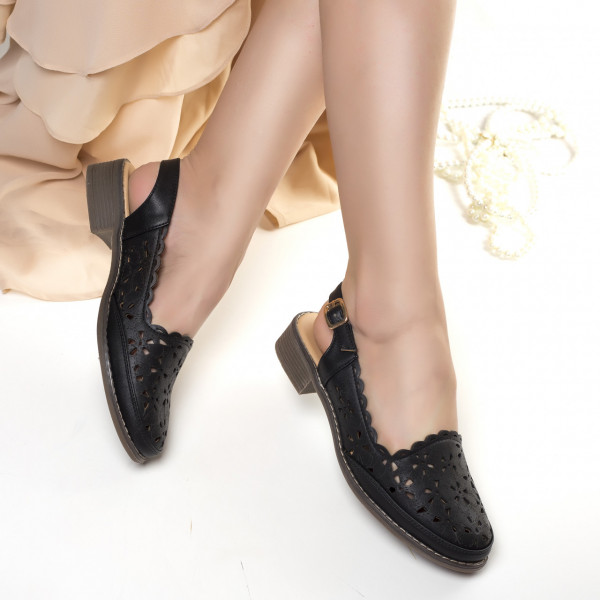 Дамски черни сандали от екокожа sonia
