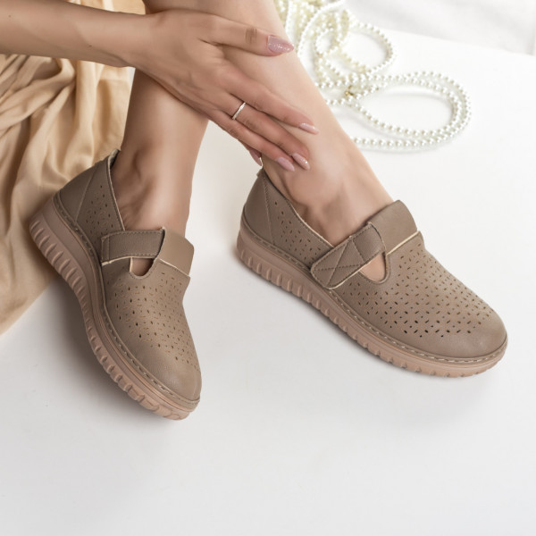 Ежедневни дамски обувки в цвят каки, изработени от еко кожа maliza