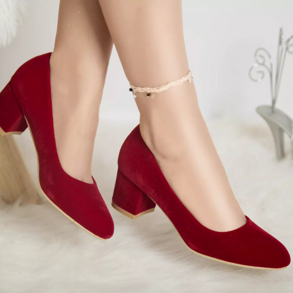 Червени обувки victoria с ток от еко велур