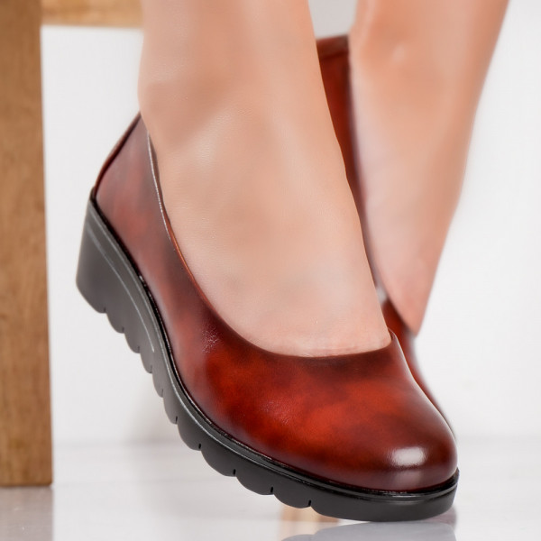 Bordo Дамски ежедневни обувки от екологична кожа Asira