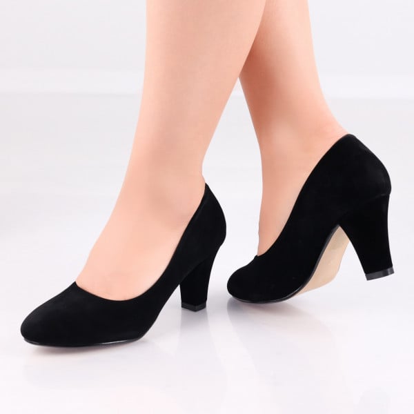 Cristea Дамски черни обувки с ток от еко кожа