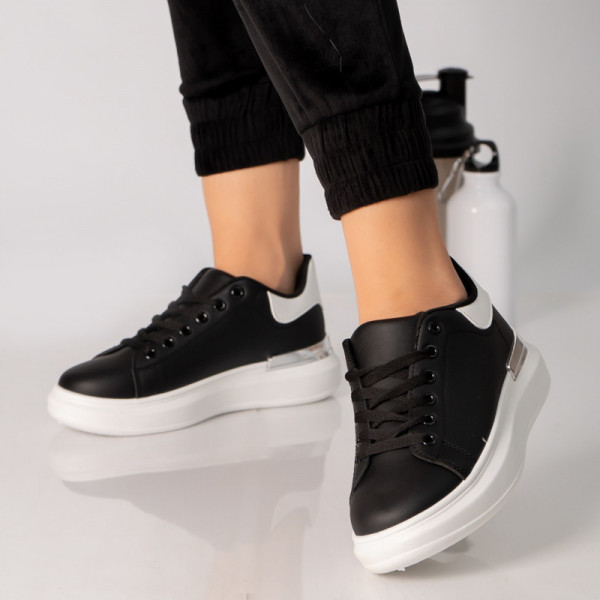 Γυναικεία αθλητικά παπούτσια μαύρο λευκό δέρμα marisa