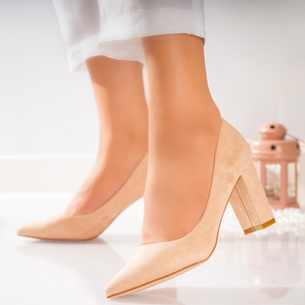 Γυναικεία παπούτσια με μπεζ τακούνι από βιολογικό δέρμα Rimva