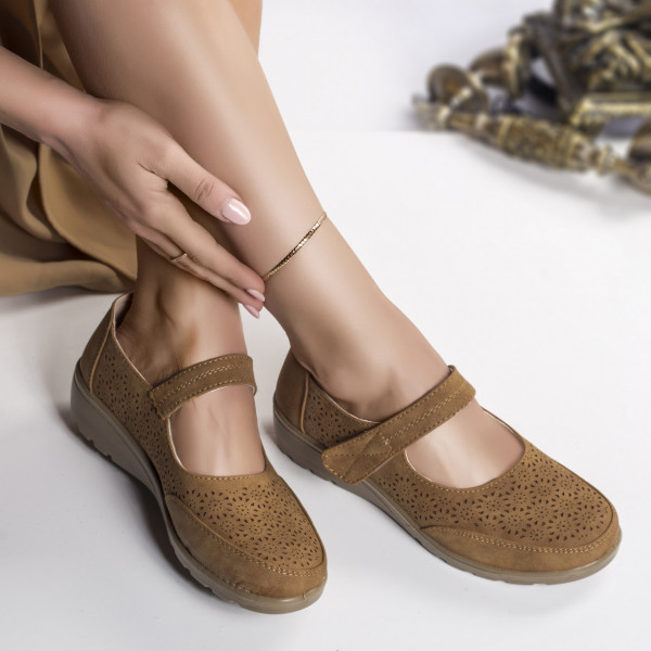 Дамски ежедневни обувки от кафява кожа olpi