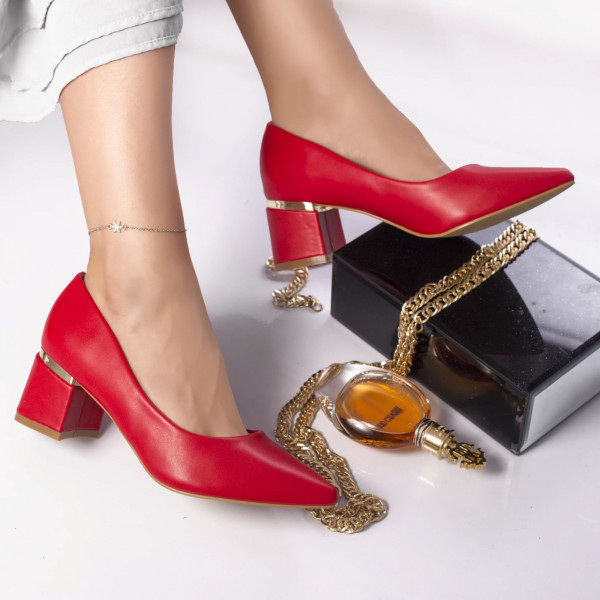 Обувки с пета Wyanet червена еко кожа