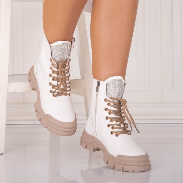 Ghete Dama Imblanite Bej din Piele Ecologica Kendia