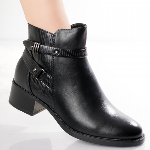 Inali Μαύρες γυναικείες μπότες με σόλα από Eco Leather