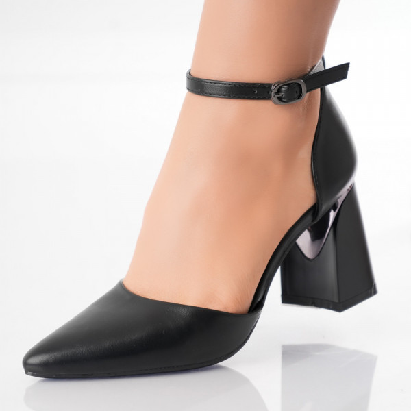 Γυναικεία μαύρα παπούτσια με τακούνι από οικολογικό δέρμα Karen