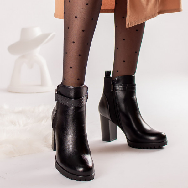 Γυναικείες μπότες eco leather padded wina μαύρο