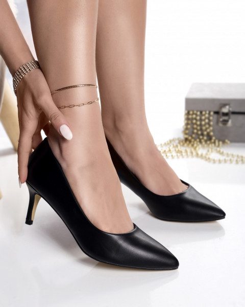 Γυναικεία παπούτσια μαύρα δερμάτινα dania