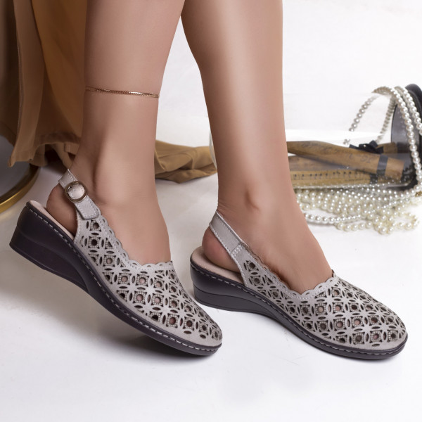 Дамски ежедневни обувки сиви от естествена кожа oijop