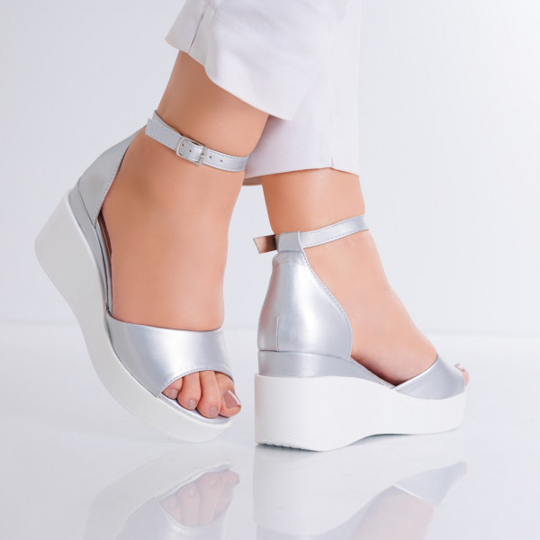 Irola Дамски сандали с платформа Silver Organic Leather