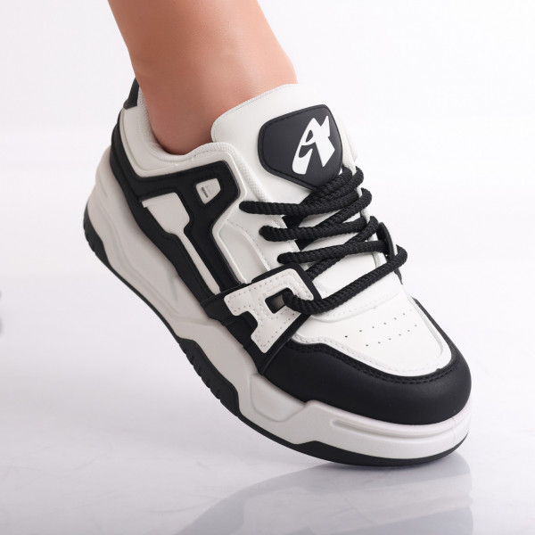 Yuridia Γυναικεία αθλητικά παπούτσια σε μαύρο/λευκό οργανικό δέρμα