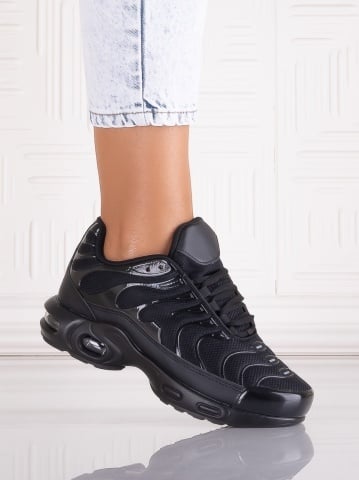 Adidasi dama NegrI din Textil Nikona