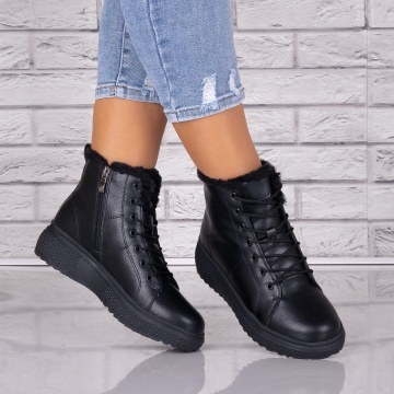 Ghete dama Imblanite Negri din Piele Naturala Clavira