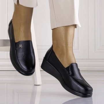 Pantofi dama cu platforma Negri din Piele Ecologica Aosima
