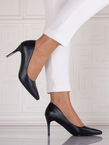 Pantofi dama cu toc Negrii din Piele Ecologica Utama