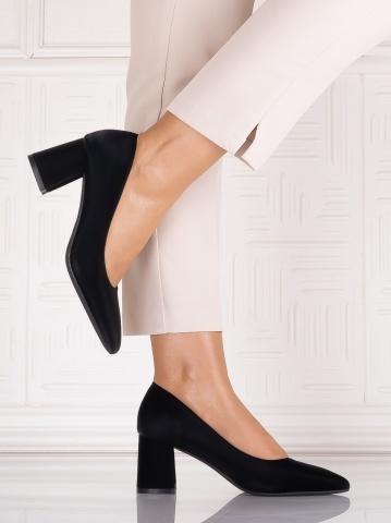 Pantofi dama cu toc Negrii din Piele Ecologica Satinata Arriba