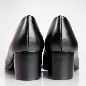 Berla γυναικεία παπούτσια με τακούνι από μαύρο eco leather - Img 6