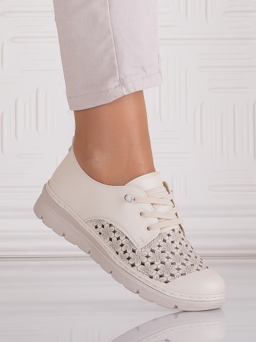 Pantofi dama casual Bej deschis din Piele Ecologica Halya