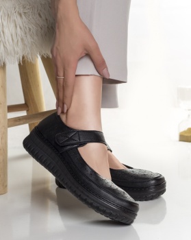 Casual μαύρα γυναικεία παπούτσια από eco leather banvi - Img 4