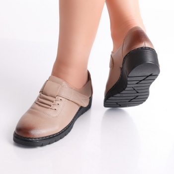 Γυναικεία καμηλό casual παπούτσια από Magaly Eco Leather - Img 4
