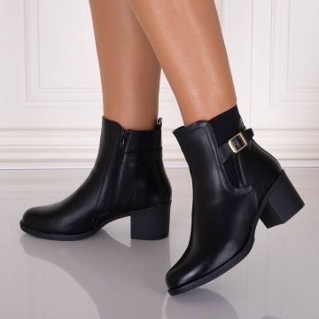 Ghete Dama Imblanite Negre din Piele Ecologica Enania