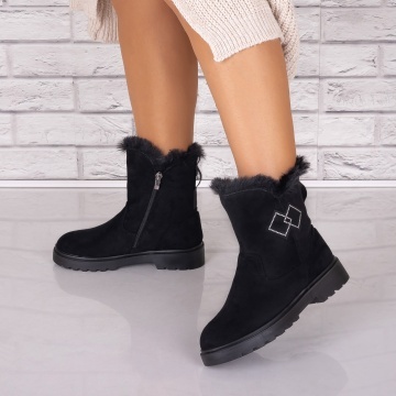 Ghete Dama Imblanite Negre din Piele Ecologica Intoarsa Lovisa