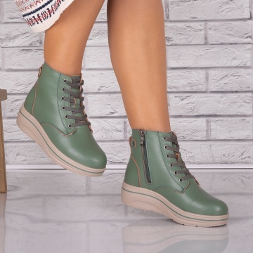 Ghete dama mblanite Verzi din Piele Naturala Aintzane