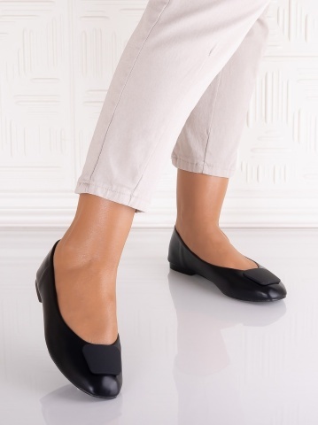 Pantofi dama Negrii din Piele Ecologica Yolandia