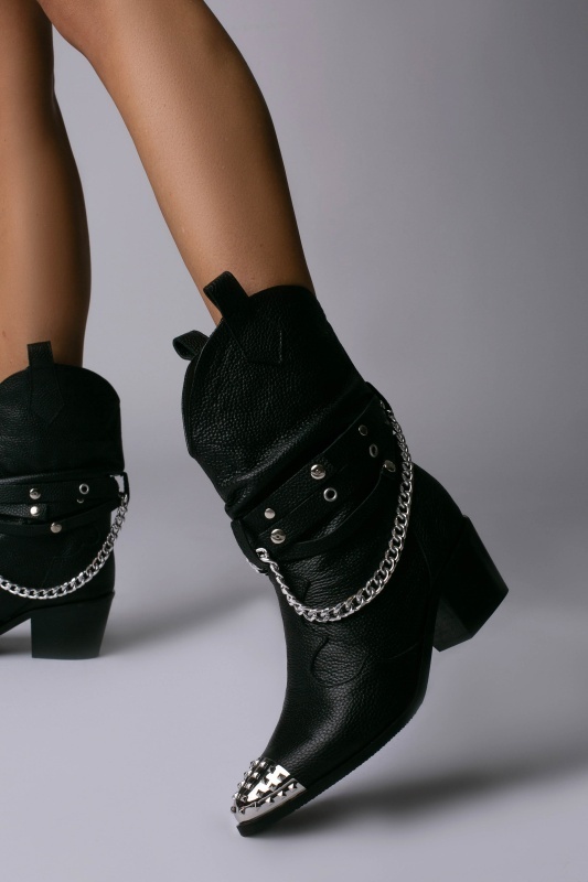 Ciocate Caron Piele Bizonata Neagra cu Accesorii Argintii