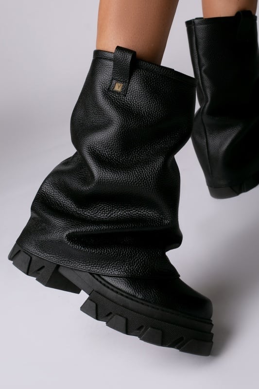 Bocanci Mooncrush piele bizonata neagra cu manson