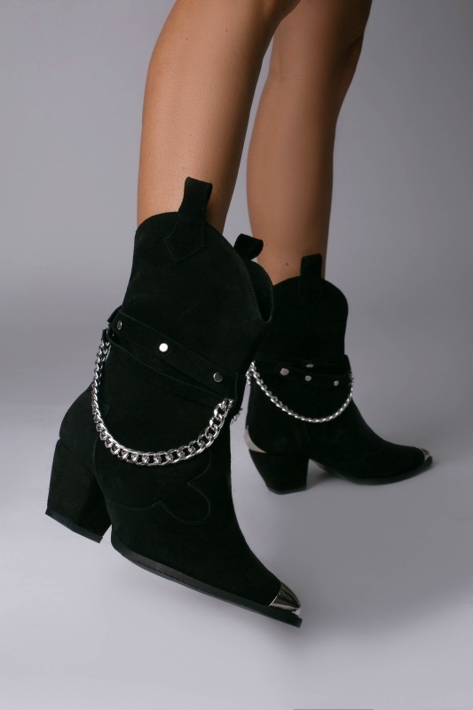 Ciocate Bushra Piele Intoarsa Neagra cu Accesorii Argintii