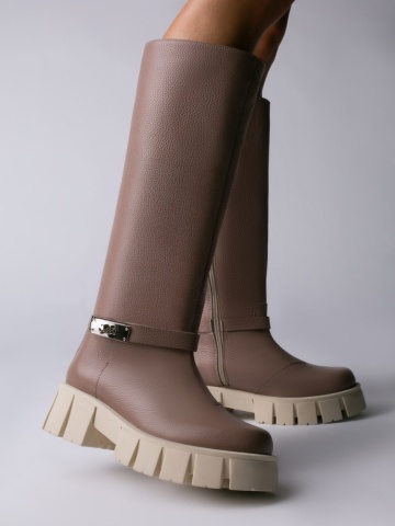 Bocanci Bonnie din piele bizonata nude roze prafuit cu fermoar si accesoriu argintiu – Outlet