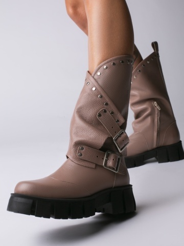 Bocanci Oman Cool Edition din piele bizonata nude sidef cu accesorii argintii – Outlet