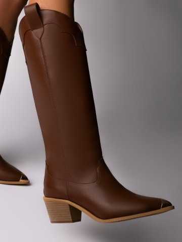 Ciocate Supernova piele naturala maro si accesorii aurii