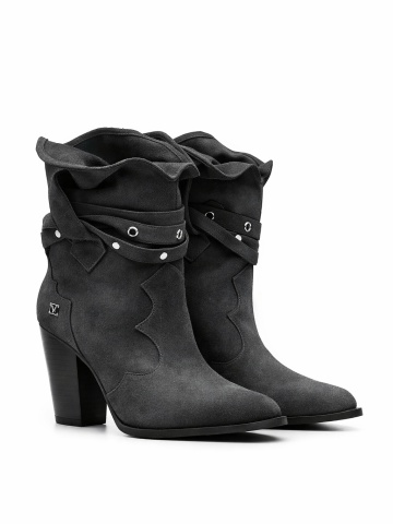 Ciocate Dakota cu toc inalt, piele naturala intoarsa gri inchis