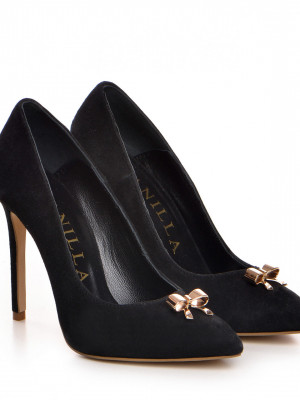 Pantofi Stiletto cu toc subtire, piele naturala intoarsa, neagra, cu accesorii aurii